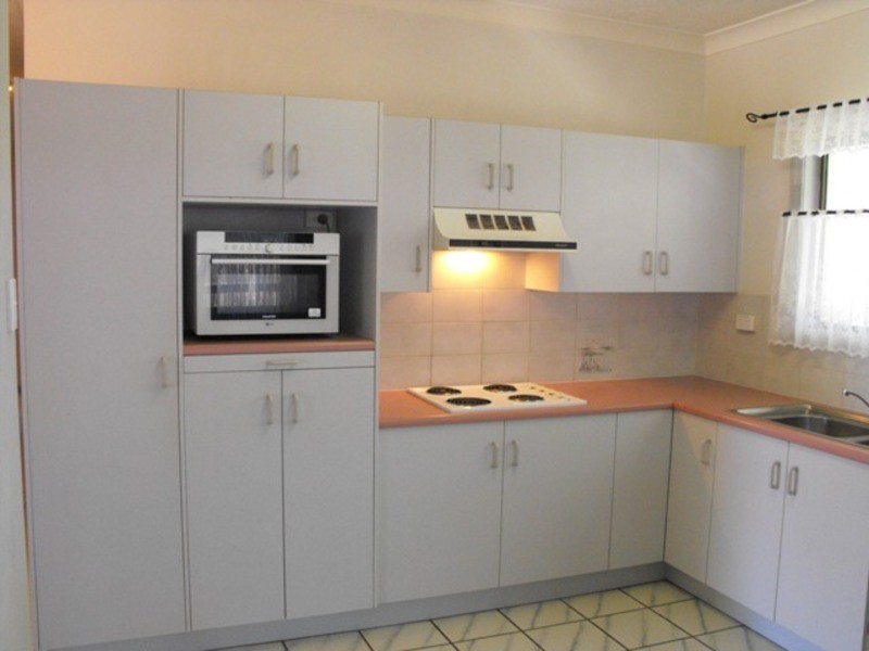 70 Hinchinbrook Drive, Kirwan QLD 4817