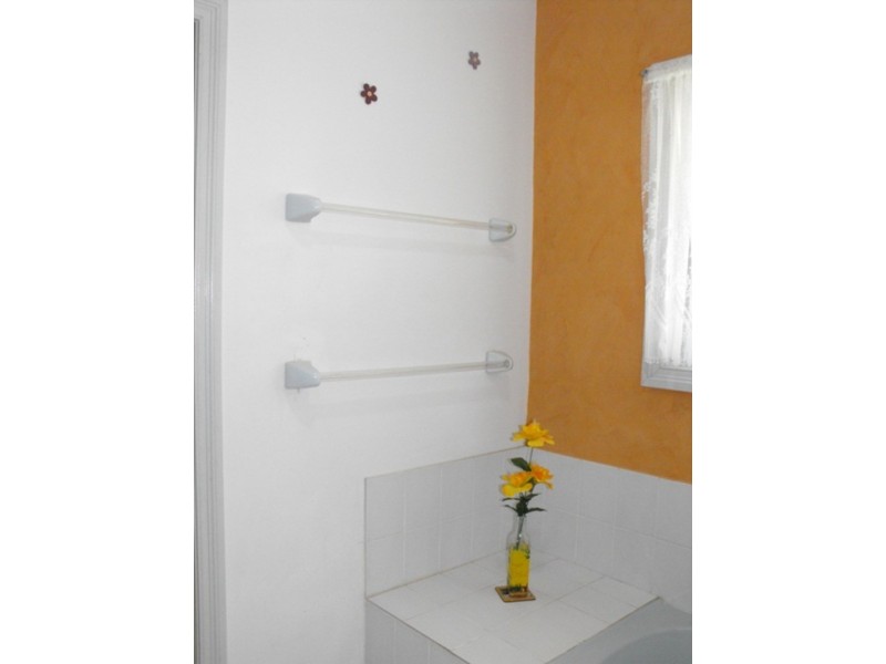 70 Hinchinbrook Drive, Kirwan QLD 4817