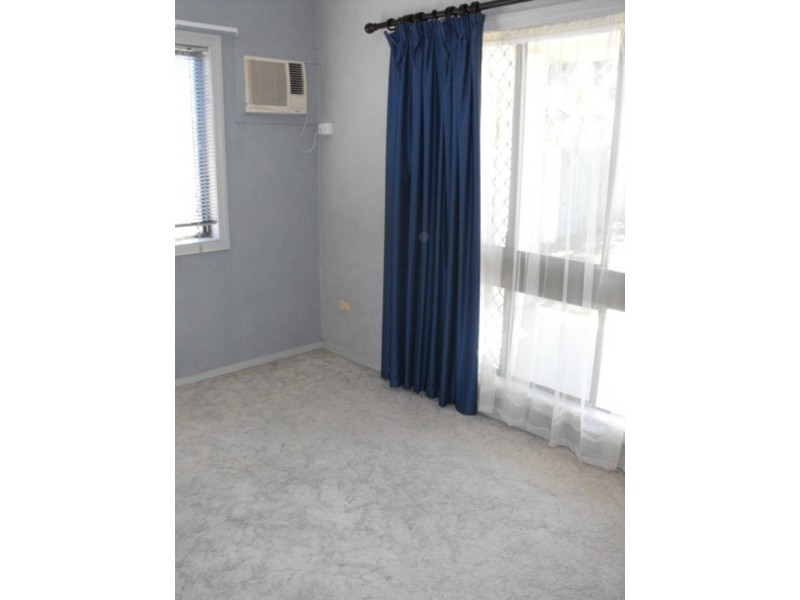 70 Hinchinbrook Drive, Kirwan QLD 4817