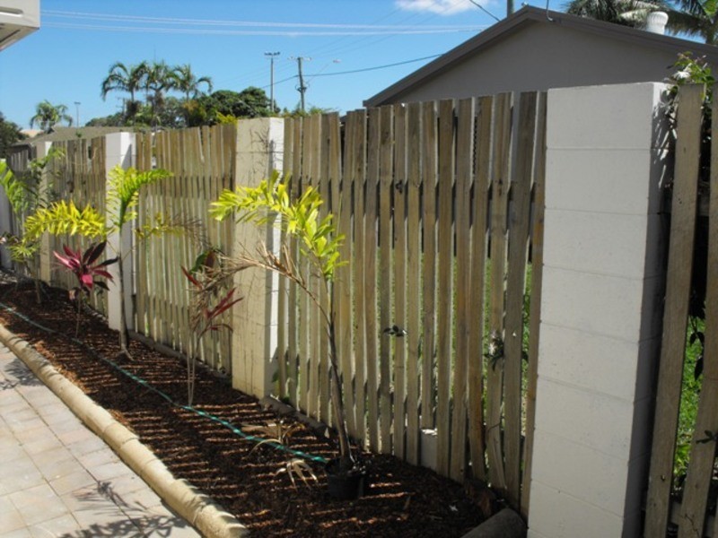 70 Hinchinbrook Drive, Kirwan QLD 4817