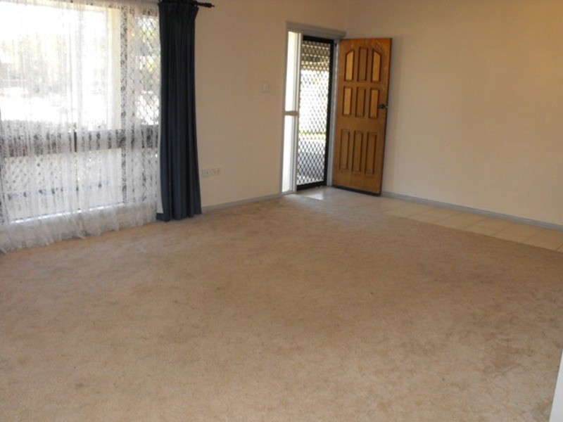 70 Hinchinbrook Drive, Kirwan QLD 4817