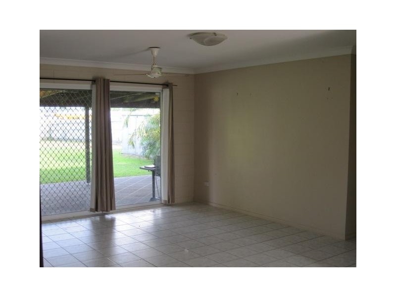 21 Spruce Street, Kirwan QLD 4817