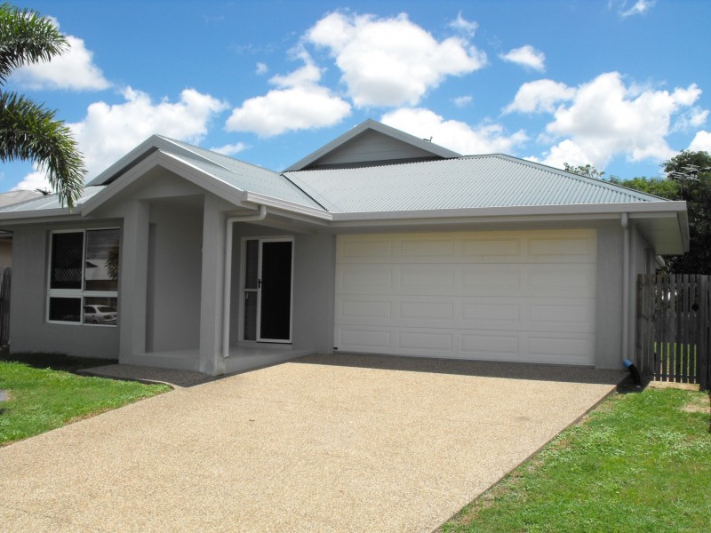 15 Firetail Pocket, Kelso QLD 4815