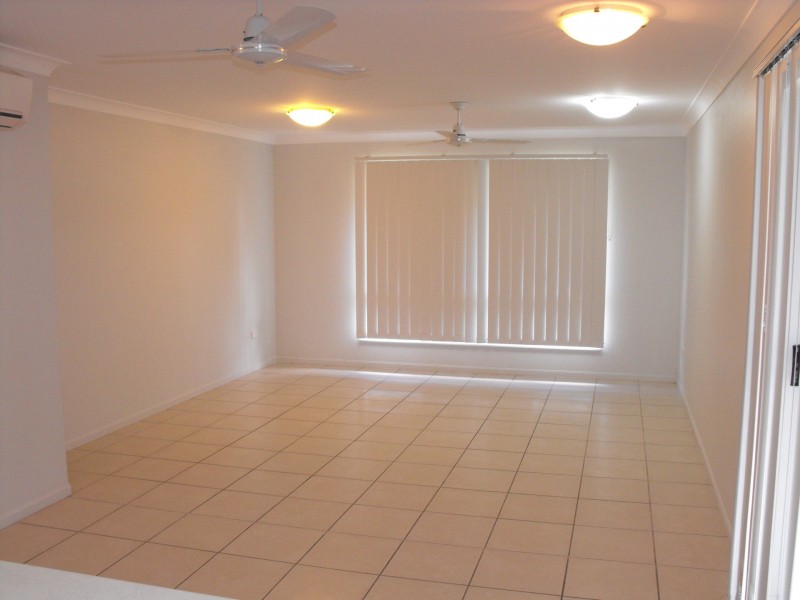 15 Firetail Pocket, Kelso QLD 4815