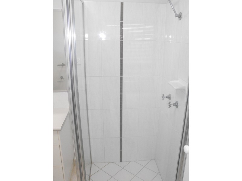 15 Firetail Pocket, Kelso QLD 4815