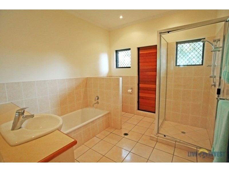 30 Marron Crescent, Mundingburra QLD 4812