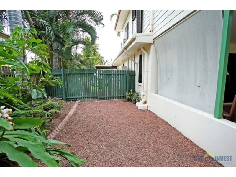 30 Marron Crescent, Mundingburra QLD 4812