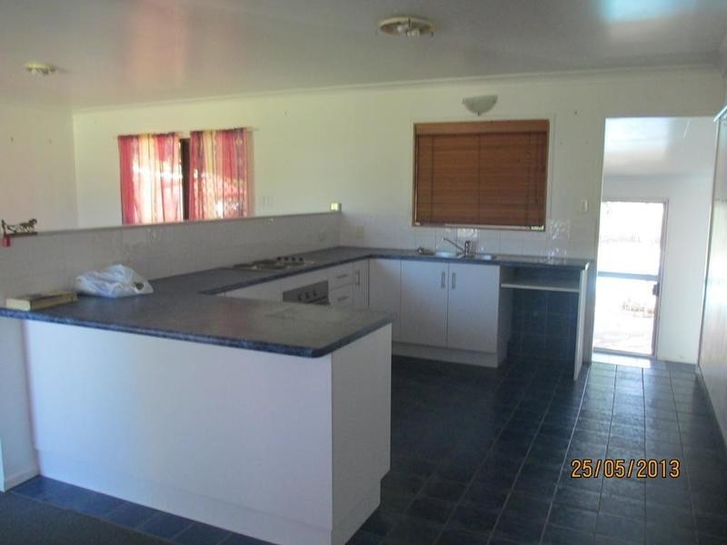 * Bristol Street, Gulliver QLD 4812