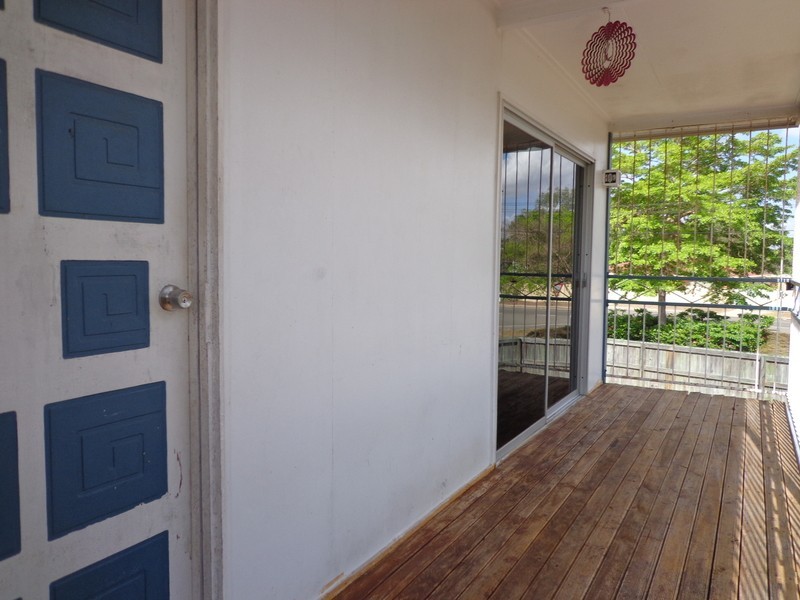 *  Mclauchlan Crescent, Kelso QLD 4815