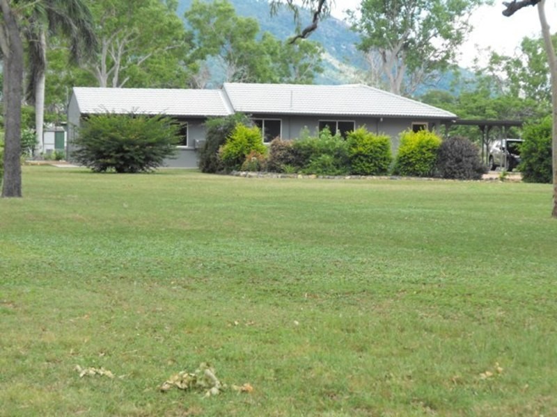 16 Duggan Drive, Alligator Creek QLD 4816
