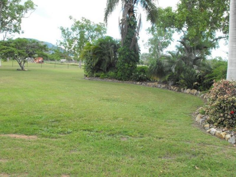 16 Duggan Drive, Alligator Creek QLD 4816