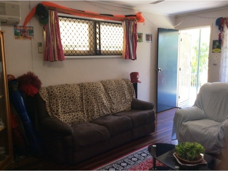 25 Karangi Street, Rasmussen QLD 4815