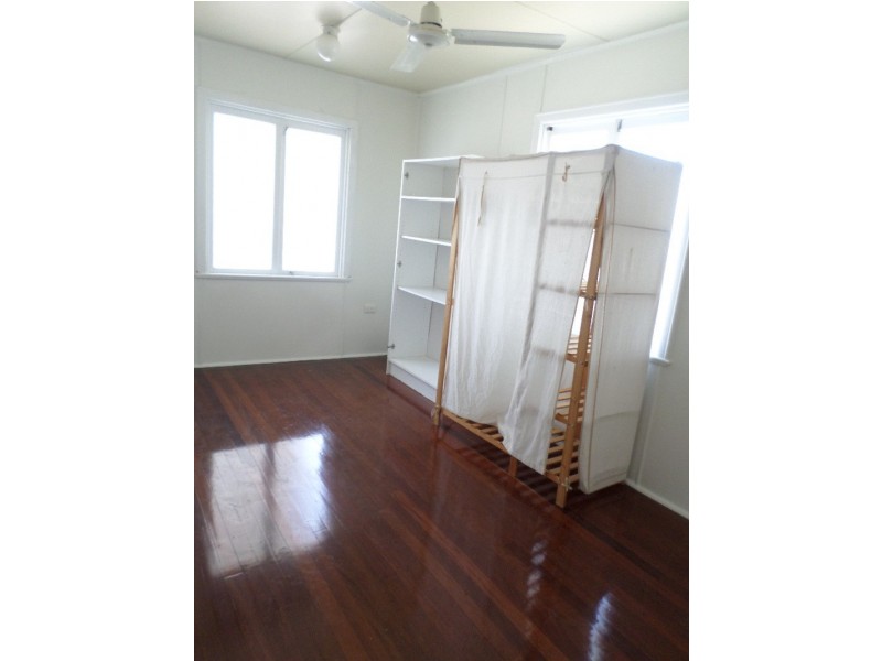 * Begg Street, Gulliver QLD 4812