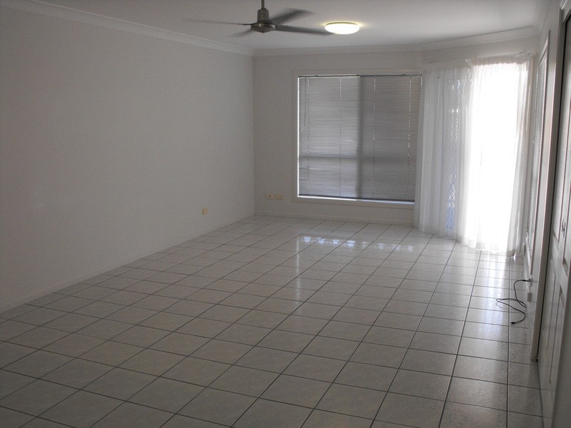 12 HIRST STREET, Hermit Park QLD 4812