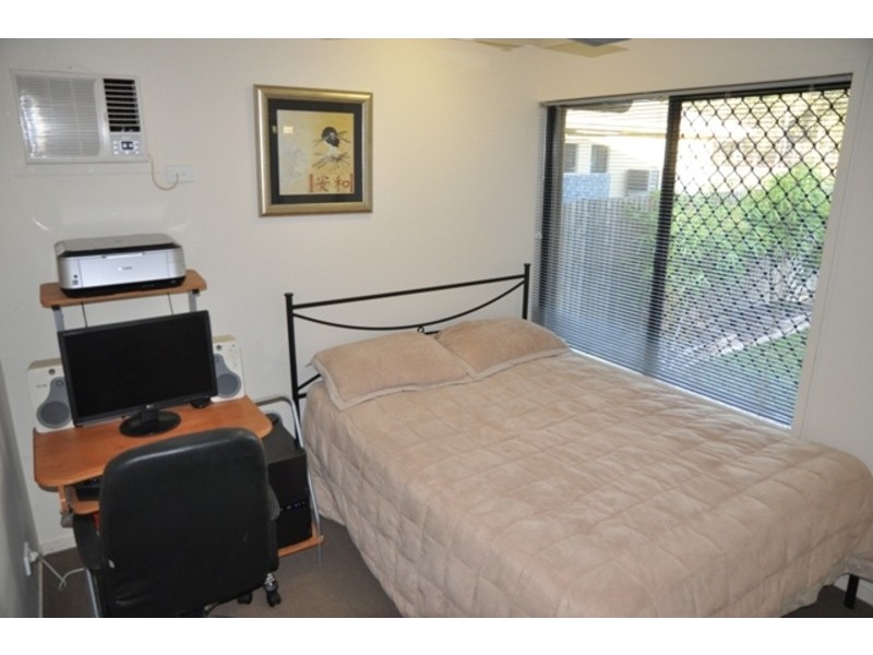 30 Parklands Drive, Mount Louisa QLD 4814