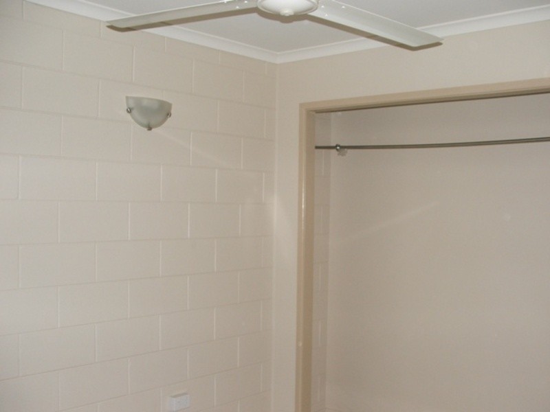 2/47 Ahearn Street Hermit Park, Hermit Park QLD 4812