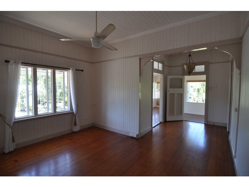 */22 STURGES STREET, Hermit Park QLD 4812