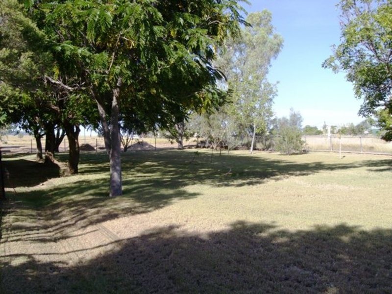 26 – 28 Alyss Street, Hughenden QLD 4821