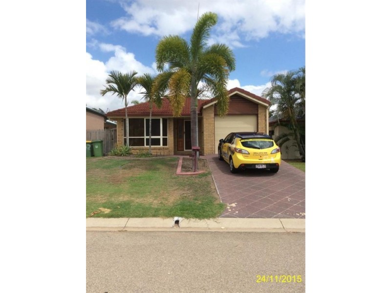 ** Carallia Place, Douglas QLD 4814