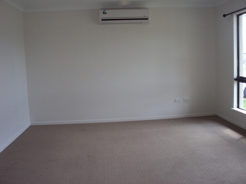 21 Firetail Pkt, Kelso QLD 4815