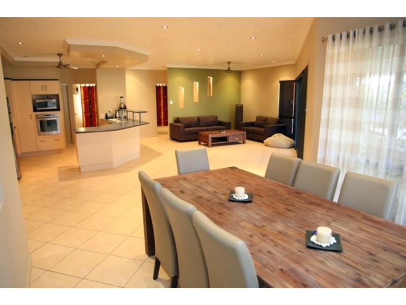 3 Tea Tree Court, Mount Louisa QLD 4814