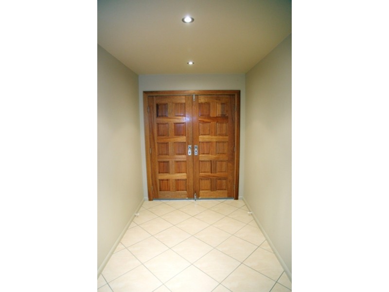 3 Tea Tree Court, Mount Louisa QLD 4814