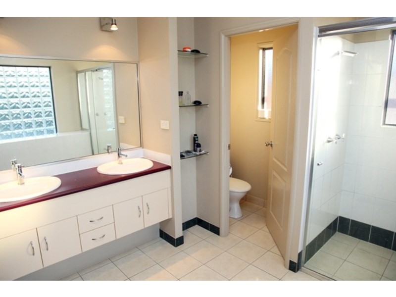 3 Tea Tree Court, Mount Louisa QLD 4814