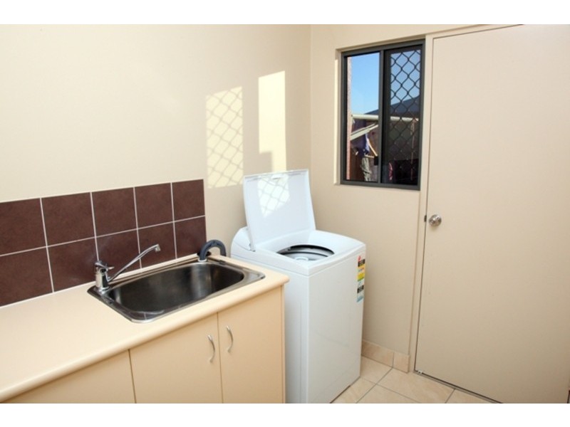 3 Tea Tree Court, Mount Louisa QLD 4814