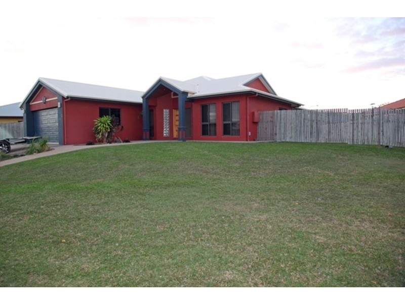 3 Tea Tree Court, Mount Louisa QLD 4814