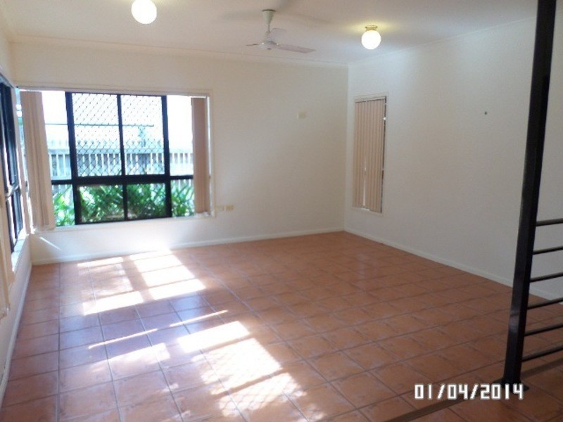 * College Lane, Douglas QLD 4814
