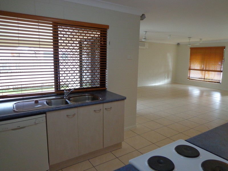 * Eider Court, Condon QLD 4815