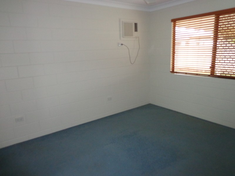 * Eider Court, Condon QLD 4815