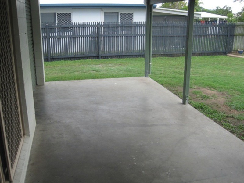 27 Martello Drive, Kirwan QLD 4817