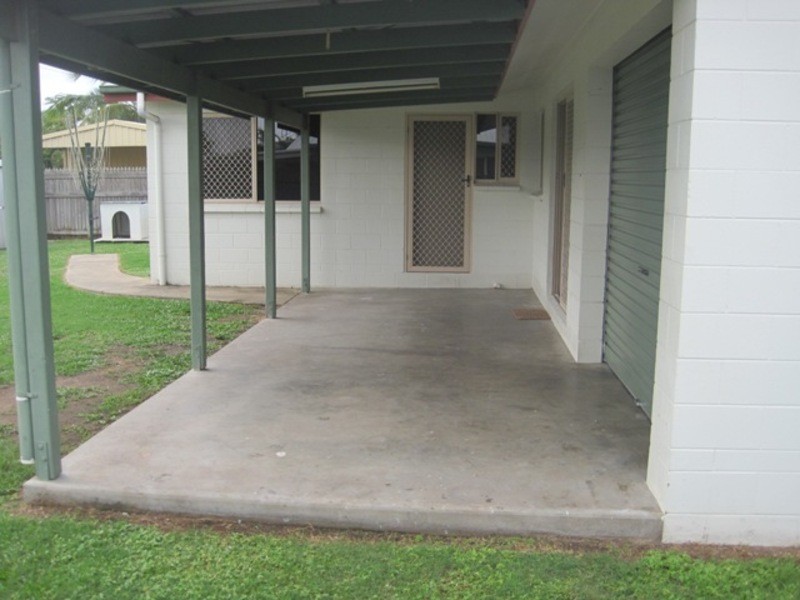 27 Martello Drive, Kirwan QLD 4817