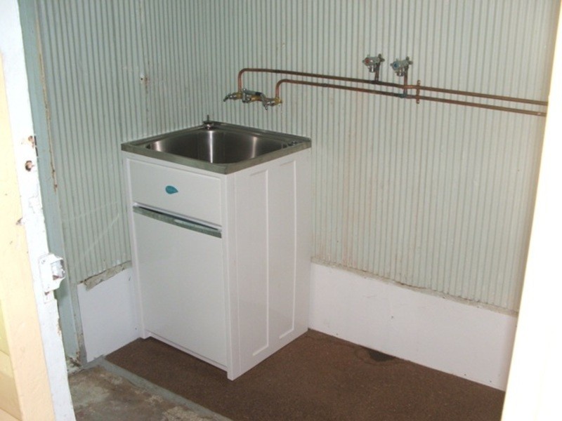 1/8 Forest Avenue, Kirwan QLD 4817