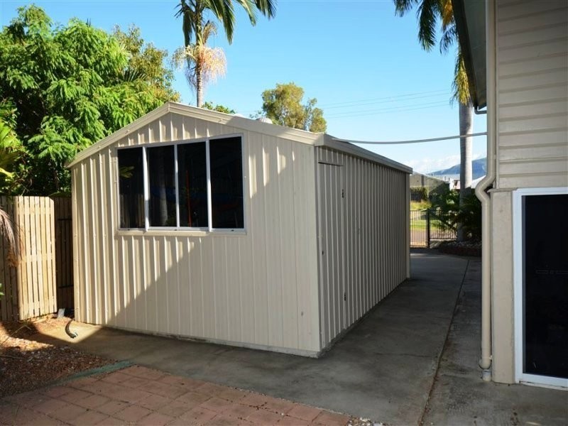 * John Street, West End QLD 4810