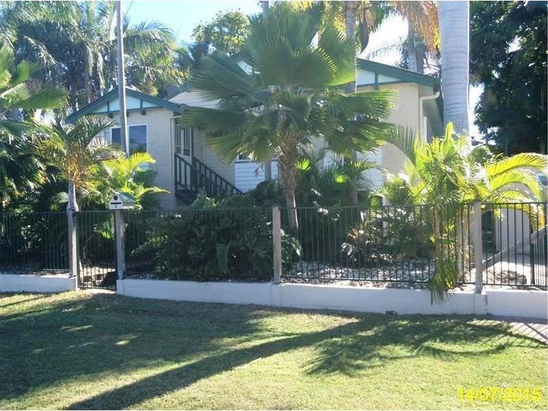 * John Street, West End QLD 4810
