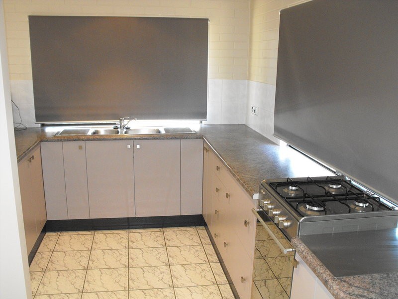 * Gelling Crescent, Douglas QLD 4814