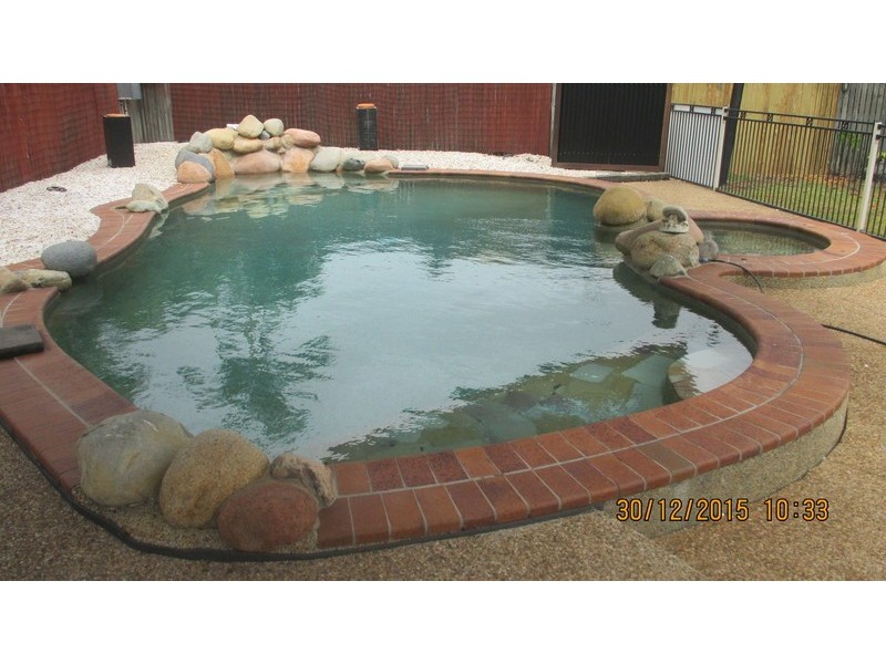 ** London Court, Mount Louisa QLD 4814