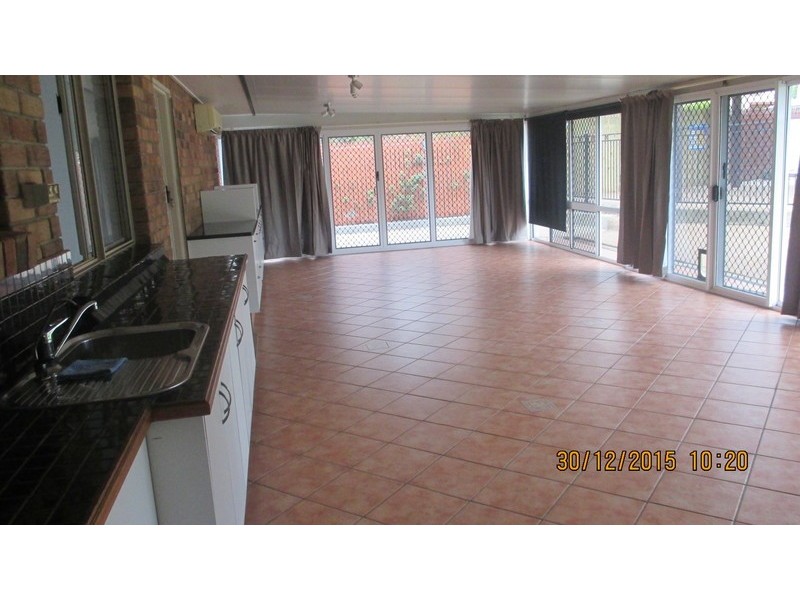 ** London Court, Mount Louisa QLD 4814