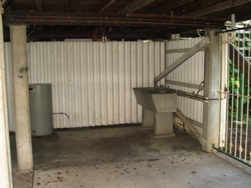 2/13 Desailly Street, Pimlico QLD 4812