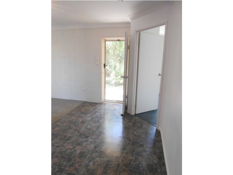 ** Gatwick Street, Burdell QLD 4818