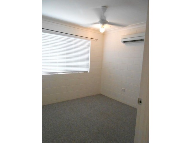 ** Gatwick Street, Burdell QLD 4818