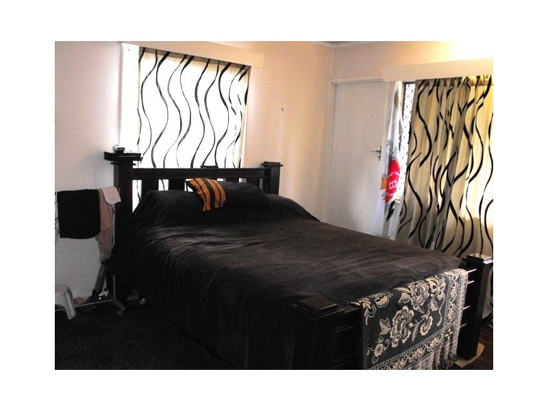 27 Choonda Street, Cranbrook QLD 4814