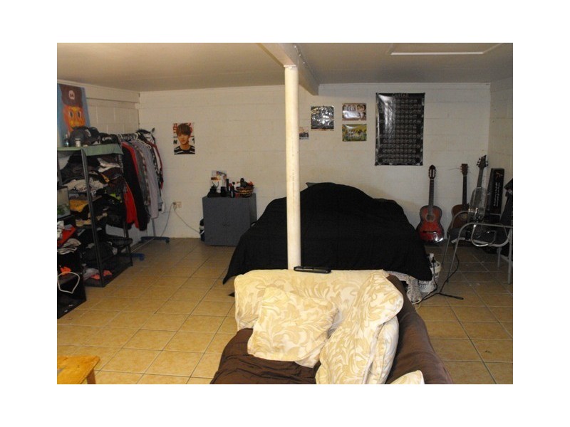 27 Choonda Street, Cranbrook QLD 4814