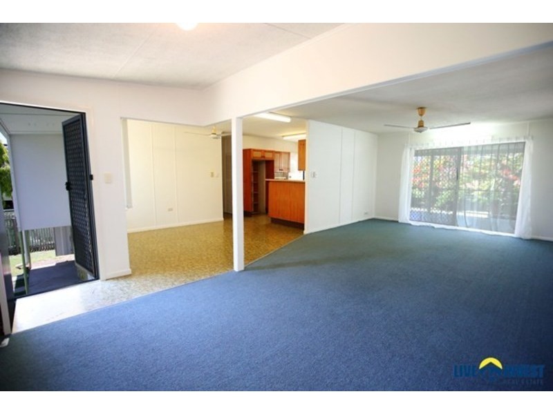 18 Derby Street, Pimlico QLD 4812