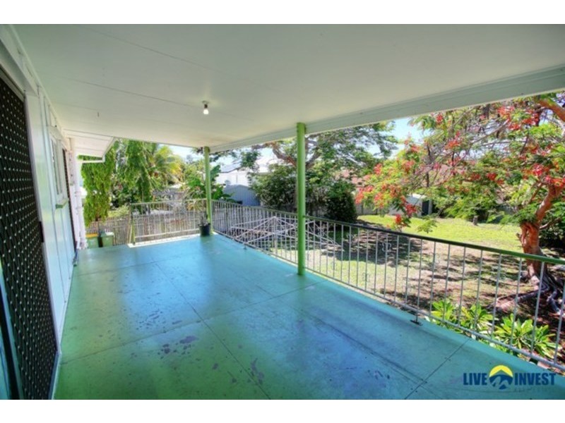 18 Derby Street, Pimlico QLD 4812