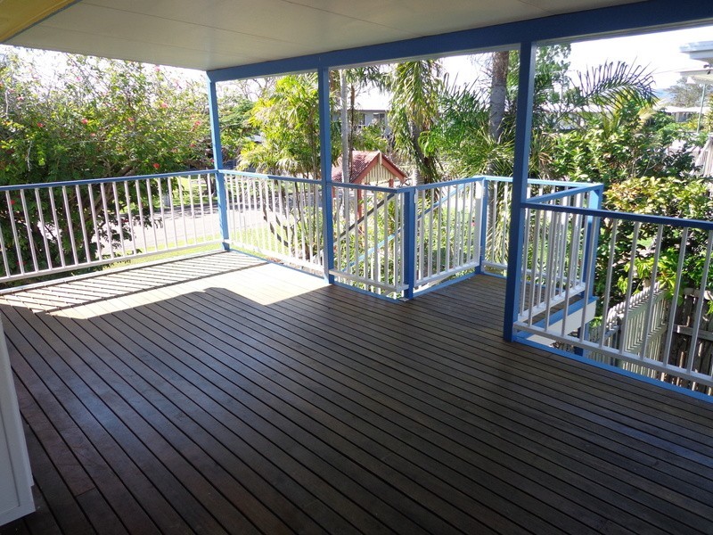 ** Goldsworthy Street, Heatley QLD 4814