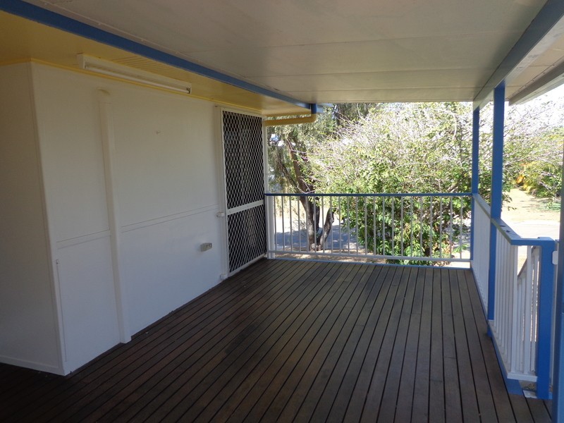 ** Goldsworthy Street, Heatley QLD 4814