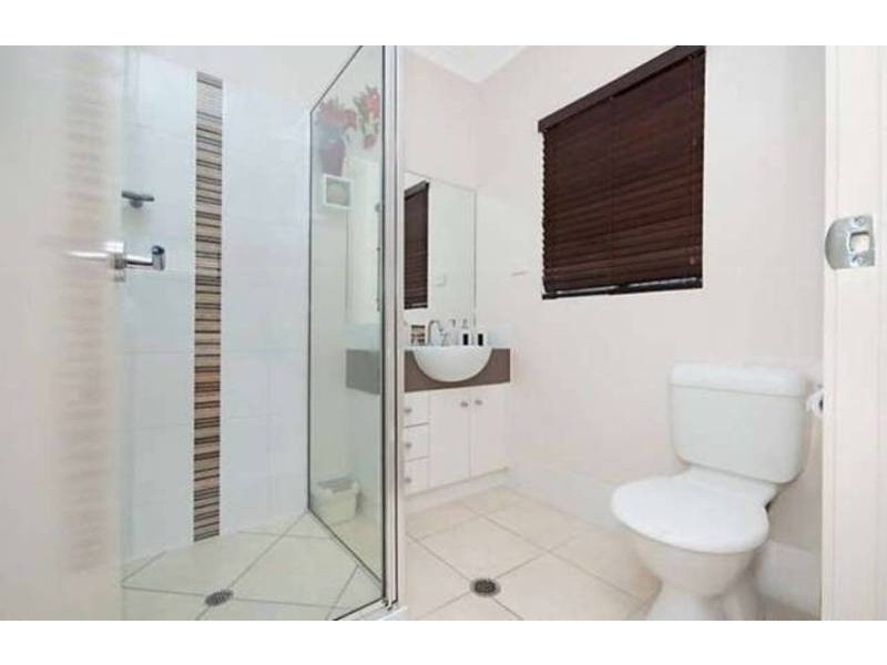 17 Derwent Circuit, Kelso QLD 4815
